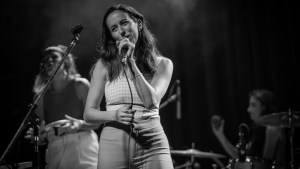 Sofía Campos, el alma de una guitarra latina