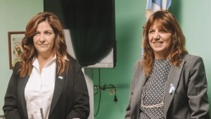 Denuncia por la obra pública en Catriel: una camioneta municipal en Córdoba y sobreprecios