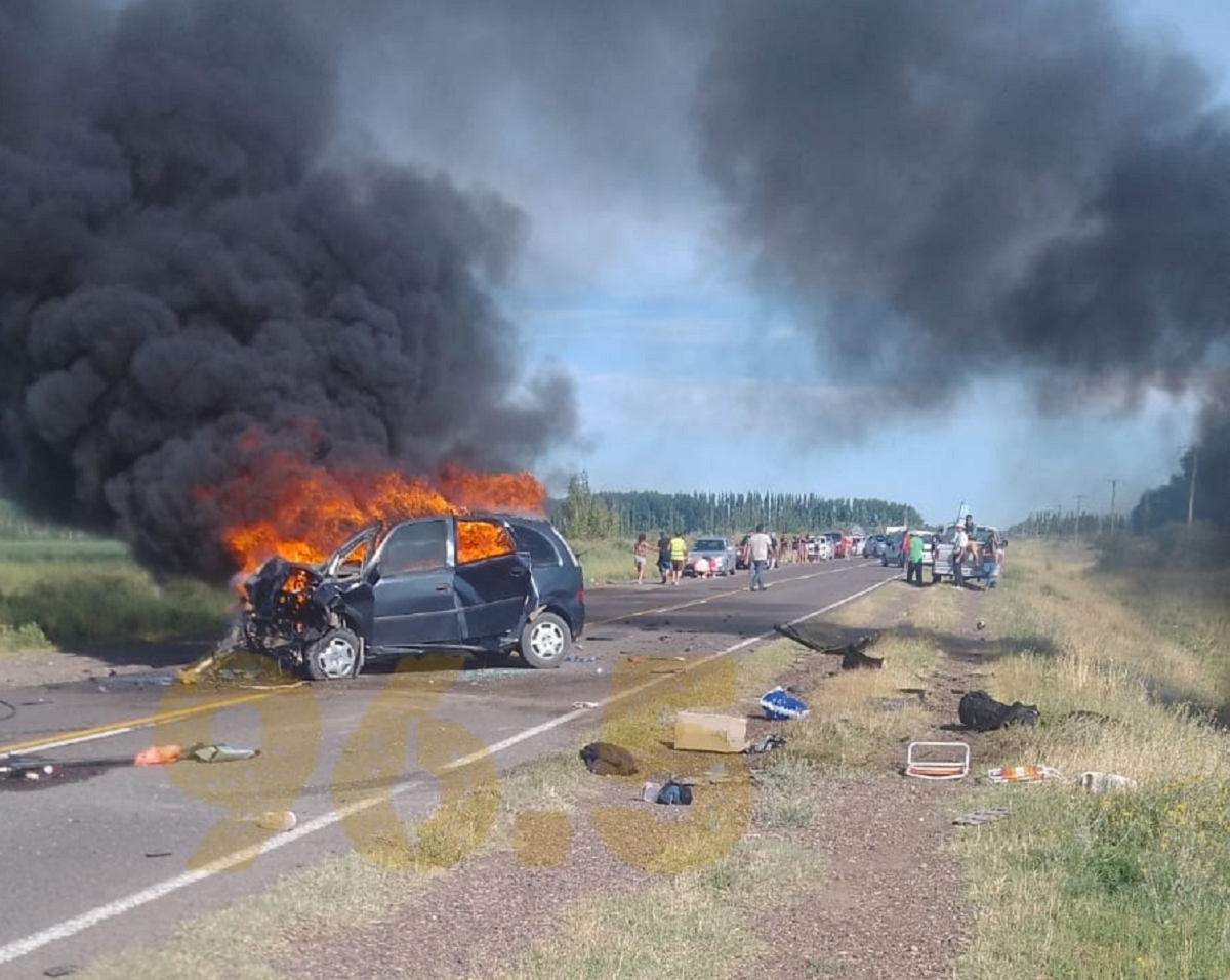 Tres muertos tras un choque frontal cerca de Lamarque: cómo fue el ...
