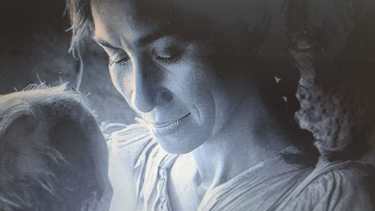 María Isabel y su madre. Una historia que fue truncada porque no había papeles oficiales. (FOTO: Gentileza MasNeuquén)