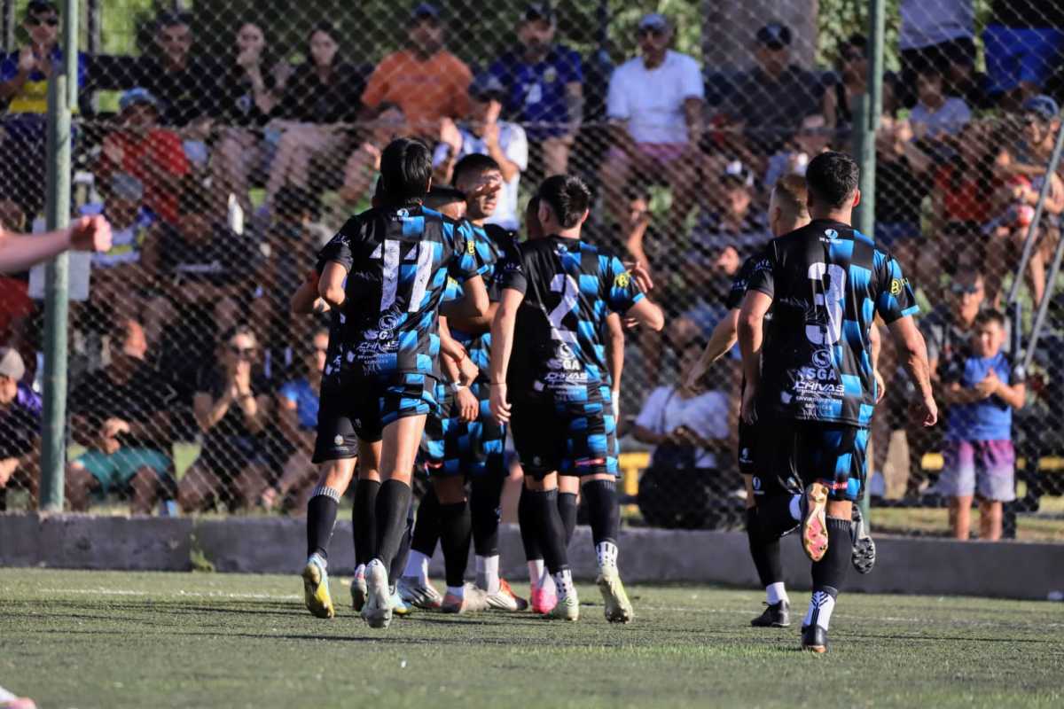 Rincón jugará la final por el ascenso contra Colón de San Justo el domingo en Río Cuarto. (Foto: Fabián Ceballos)