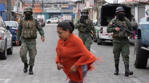 Presidente de Ecuador decreta «conflicto armado interno»: ordenó a militares «neutralizar» a bandas criminales