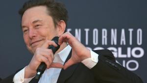 Elon Musk y otro guiño «picante» a Milei sobre su conferencia en Davos