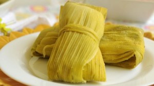 Si la vida nos da choclos, hagamos humita en chala