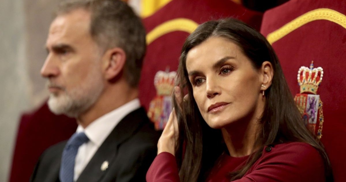 Letizia y Felipe VI estarían al borde del divorcio, tras el escándalo de la supuesta infidelidad - Diario Río Negro