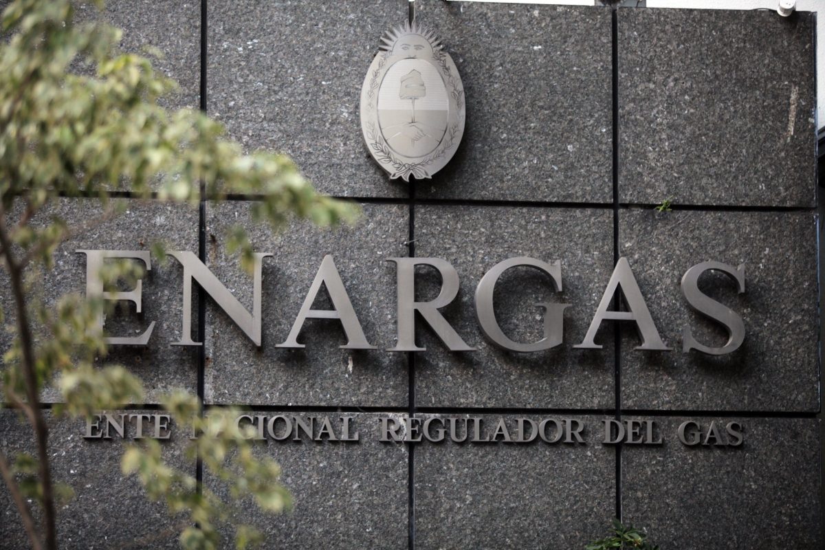 Escándalo en el Enargas: un gerente es acusado de minar criptomonedas en la sede del ente estatal