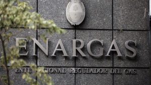 Escándalo en el Enargas: un gerente es acusado de minar criptomonedas en la sede del ente estatal