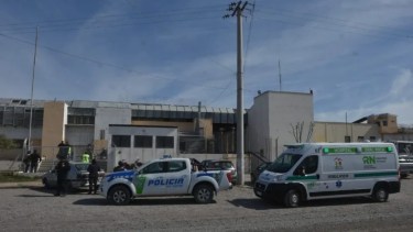 Se está llevando a cabo un operativo en el penal de Roca. (foto de archivo)