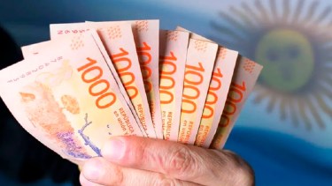 Las tasas de interés vienen en picada con la política de Milei.