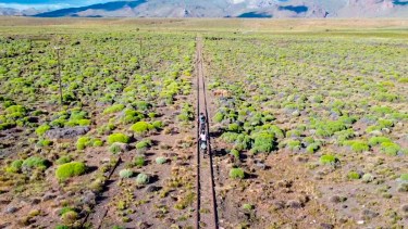 De San Martín de los Andes a El Bolsón en bicicleta, la épica aventura de Lucía y Nahuel por rutas secundarias