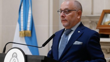 Jorge Faurie, será el nuevo Embajador Extraordinario y Plenipotenciario de Argentina en Chile, tras su participación en la organización de la ceremonia de asunción de Javier Milei.  Foto Archivo.