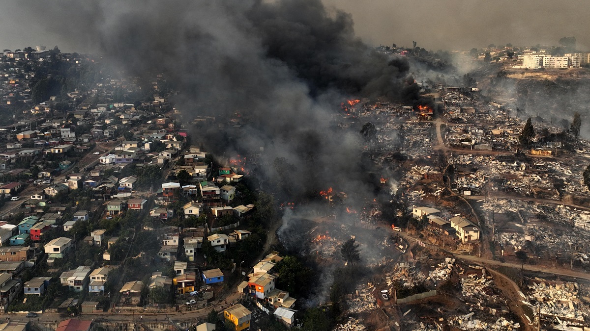 Los incendios forestales en Chile fueron catalogados como la "peor tragedia desde el terremoto de 2010".(Foto AFP/Javier TORRES)
