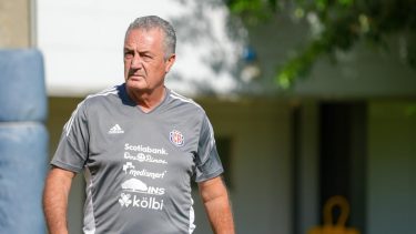 Alfaro es el entrenador de la selección de Costa Rica.