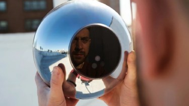 Escaneo de iris: voluntarios y polémica en Cipolletti. Foto: gentileza.  