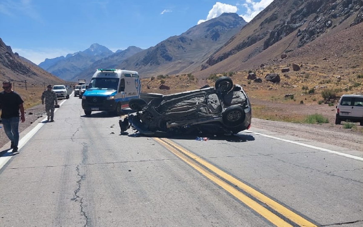 Una pareja chilena murió sobre la Ruta 7 en Mendoza. Foto: Gentileza.