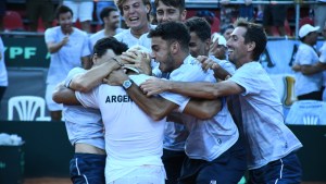 De la mano de Sebastián Báez, Argentina clasificó a las finales de la Copa Davis
