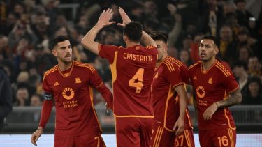 Roma dejó afuera a Feyenoord por penales y pasó a octavos en la Europa League.