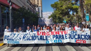 Video | Actos y marchas en Neuquén y Río Negro por el paro nacional