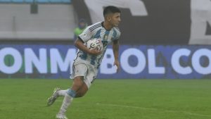 Argentina choca con Brasil con la obligación de ganar para clasificar a París 2024: hora y TV