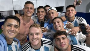 Video | Así fue el gran festejo de Argentina en el vestuario tras la clasificación a los Juegos Olímpicos