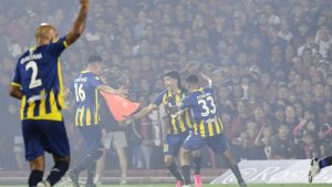 Malcorra volvió a ser héroe y Rosario Central le ganó el clásico a Newell&#8217;s