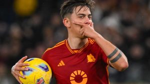 Dybala en modo intratable: tres goles para Roma y triunfo contra Torino