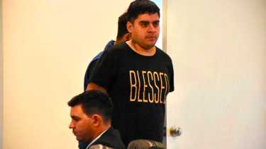 El imputado Beroiza y su defensor Orpianessi, en la audiencia de formulación de cargos. (Matías Subat)