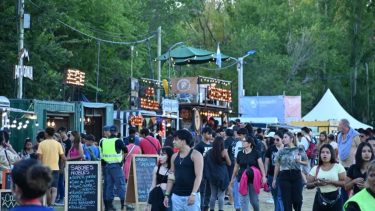 Fiesta de la Confluencia 2024 en Neuquén | Lo que no está permitido: qué pasa con conservadoras, reposeras y banderas