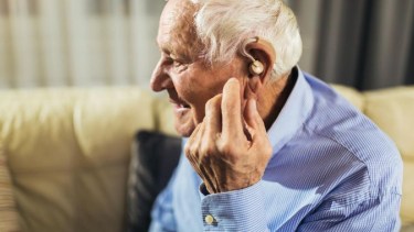 PAMI mantiene vigente la gestión de audífonos para jubilados y pensionados.-