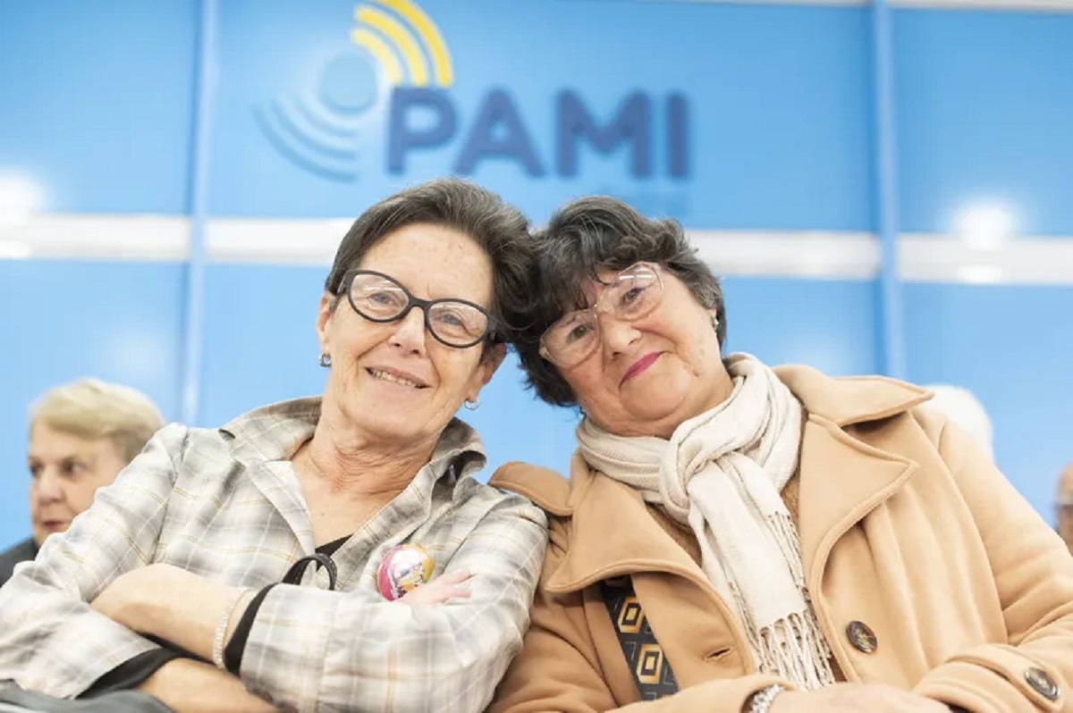 PAMI mantiene algunas prestaciones gratuitas para jubilados y pensionados.-