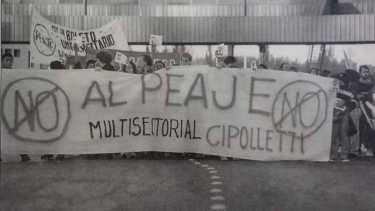 El cobro de peaje sobre los puentes desencadenó el armado de una Multisectorial a cada lado del río, integrada por distintos sectores. Foto: Archivo RN.
