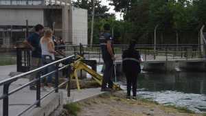 Quién era el adolescente que murió ahogado en el canal principal de riego en Roca