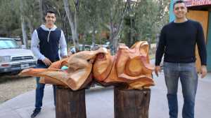 Un allense entre los elegidos para embellecer Pehuen Co con esta obra en madera