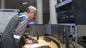 YPF: Marín visitó Mendoza y habló con autoridades sobre el futuro de las áreas maduras