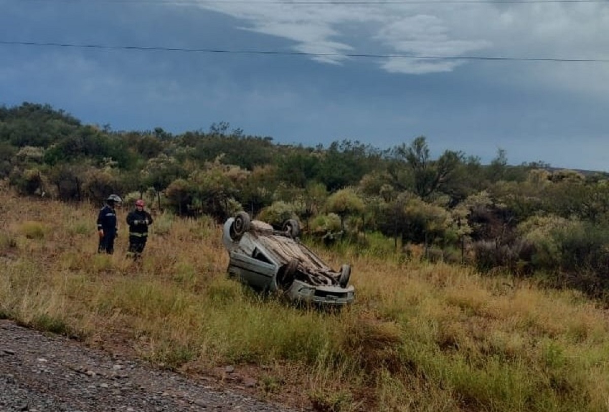 El hecho se produjo en la Ruta 17 este viernes. Foto: Gentileza Radio Municipal Añelo. 