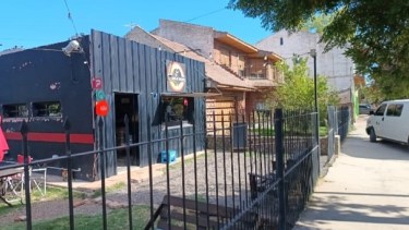 El robo ocurrió en La Obeja Negra de Cipolletti. Foto: Gentileza.