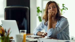 Cinco tips si la ansiedad te está dificultando hacer bien tu trabajo
