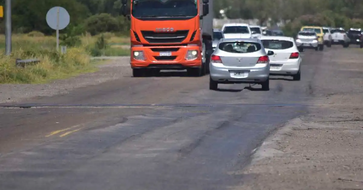 restringen la circulación de camiones en rutas nacionales y accesos al AMBA thumbnail