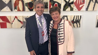 Luis Caputo y Kristalina Georgieva, en San Pablo. 