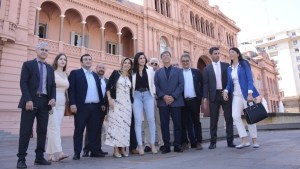 Milei reunió a sus Diputados para volver a discutir la Ley Ómnibus antes de la Asamblea Legislativa