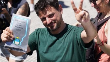 Grabois habló de la acusación de malversación de fondos y apuntó contra Milei: "Quiero que fracase, se hunda"