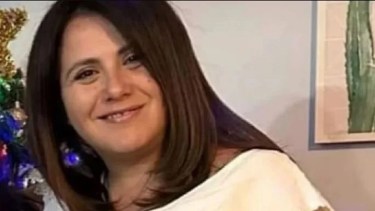 La mujer simuló estar embarazada. 