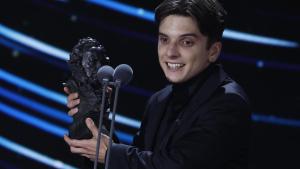 Video: Matías Recalt, el argentino que ganó el Goya con «La sociedad de la nieve» y pidió que «no se manche la cultura»