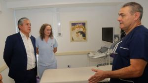 Figueroa inauguró el nuevo servicio de Ecografía del hospital Heller y anunció otras inversiones en Neuquén