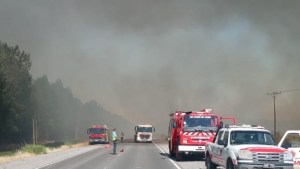 Video | Controlan incendio en Vaca Muerta, entre Añelo y El Chañar: «Hay 500 hectáreas afectadas»
