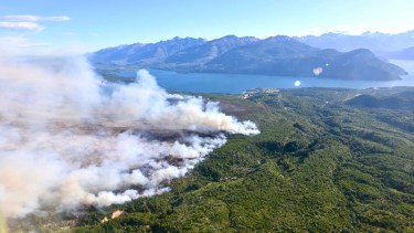 El fuego no da tregua y ya se consumieron 3.000 hectáreas. 