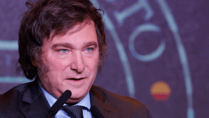 Un senador de la UCR exigió que Milei se retracte de sus frase «el Congreso es un nido de ratas»