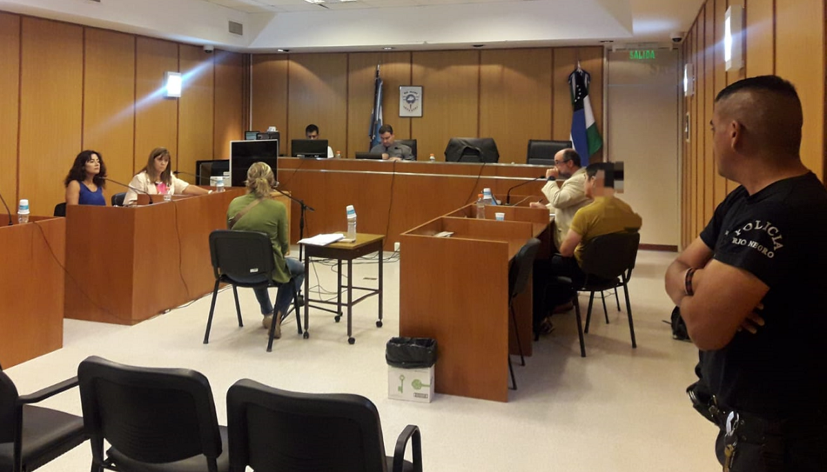 La audiencia del juicio de cesura se hizo este miércoles en el edificio de Tribunales de Roca. (foto gentileza)
