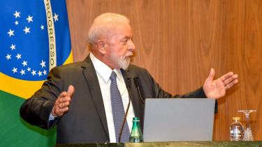 El presidente Milei había calificado a Lula de comunista y corrupto. Foto Gentileza: AFP.