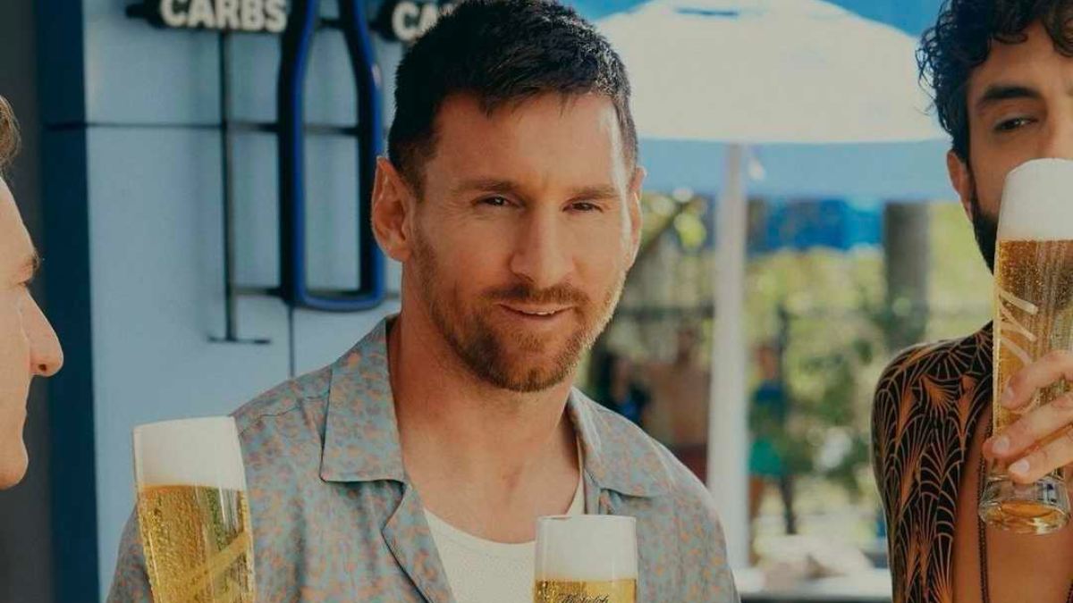 Messi tuvo una divertida participación en una publicidad de cerveza.
